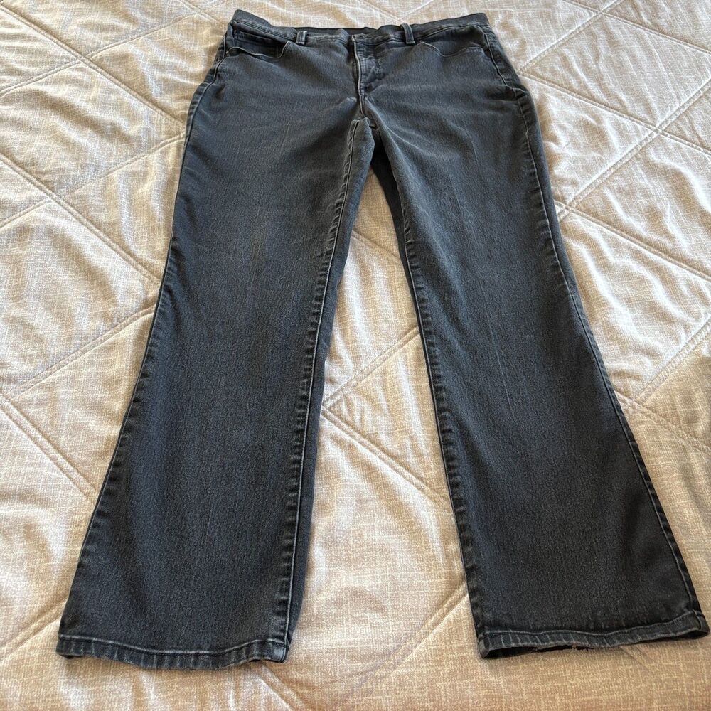Style & Co. Denim: Women's Black Tummy Control Modern Boot Jeans Size 14S